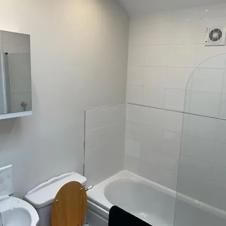 Hawksworth - Village Location Грассингтон